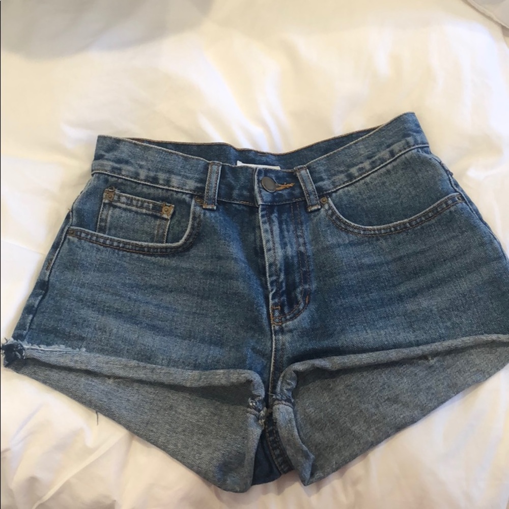 Billabong Jean shorts. Size 24